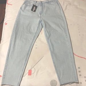 Misguided High Waisted Riot Mom jeans